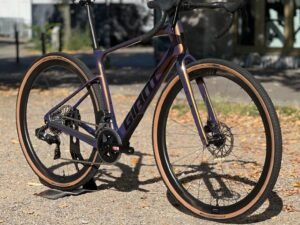 GIANT REVOLT ADVANCED PRO 1 Maat M/L